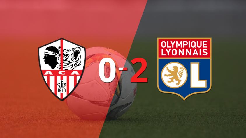 Olympique Lyon venció por 2-0 a Ajaccio AC como visitante