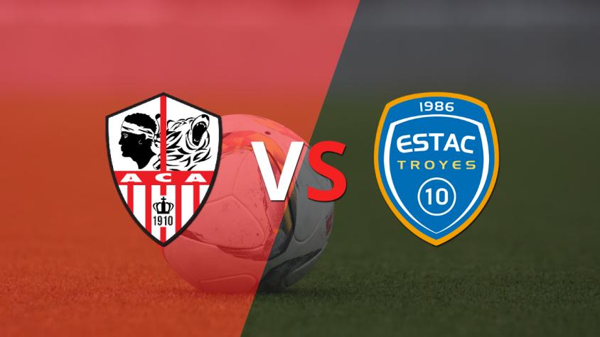 Con dos goles al hilo, Ajaccio AC gana a Troyes