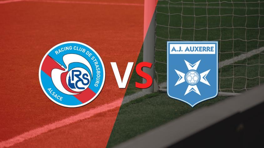 RC Strasbourg vence 2 a 0 a Auxerre
