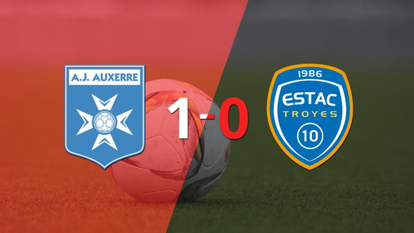 Con lo justo, Auxerre venció a Troyes 1 a 0 en el estadio L'Abbé-Deschamps