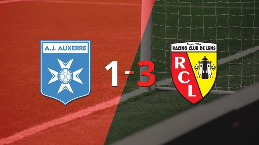 Lens gana 3-1 a Auxerre con doblete de Alexis Claude Maurice
