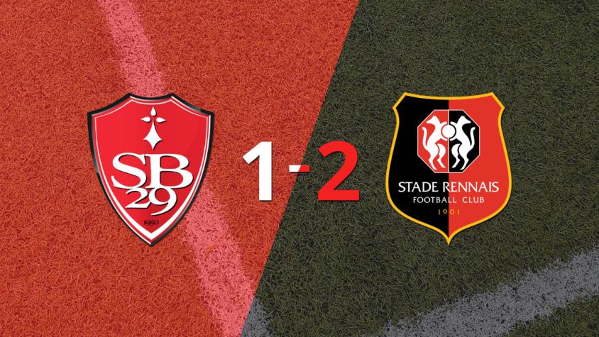 Stade Rennes superó a Stade Brestois con dos tantos de Benjamin Bourigeaud
