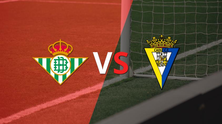 Victoria parcial de Cádiz sobre Betis por 2-0