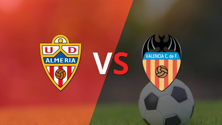 Descontó Valencia, pero sigue ganando Almería 2 a 1
