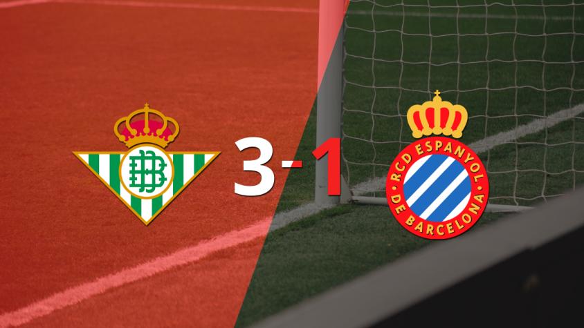 Con muchos goles, Betis derrotó 3-1 a Espanyol