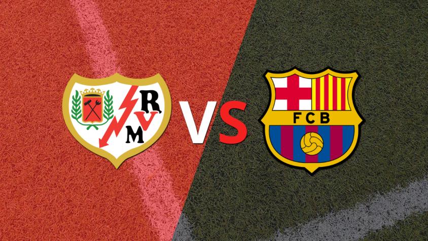 Rayo Vallecano anota y pasa a superar por 2-0 a Barcelona