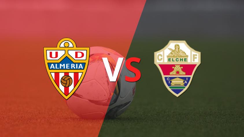 Elche visita a Almería por la fecha 33