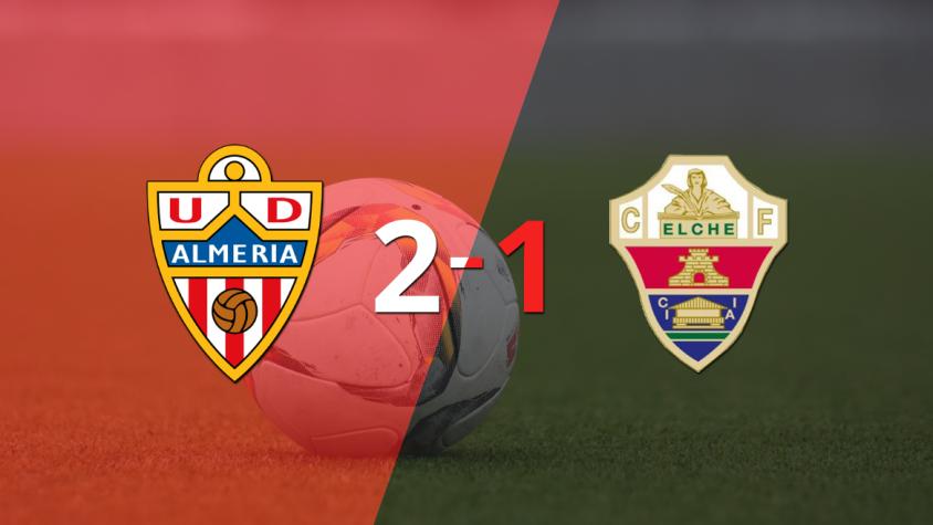 Almería consiguió una victoria en casa por 2 a 1 ante Elche