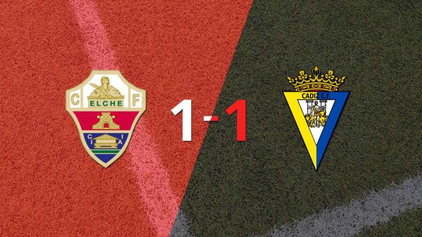 Elche y Cádiz empataron 1 a 1