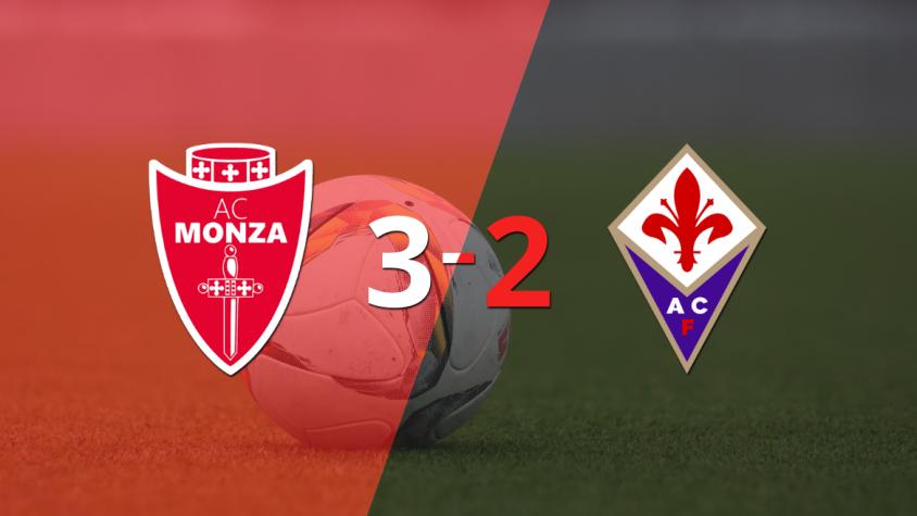 Vibrante 3-2 en el triunfo de Monza sobre Fiorentina