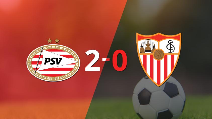 Sevilla cayó ante PSV, pero igual clasificó