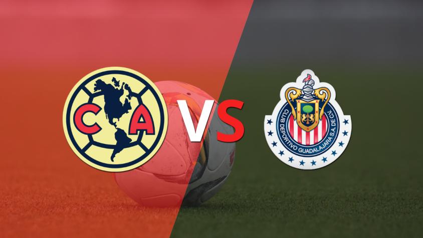 Victoria parcial de Chivas sobre Club América por 2-1 Victoria parcial de Chivas sobre Club América por 2-1