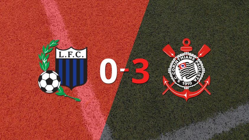 Corinthians goleó 3-0 a Liverpool (U) con doblete de Roger Guedes