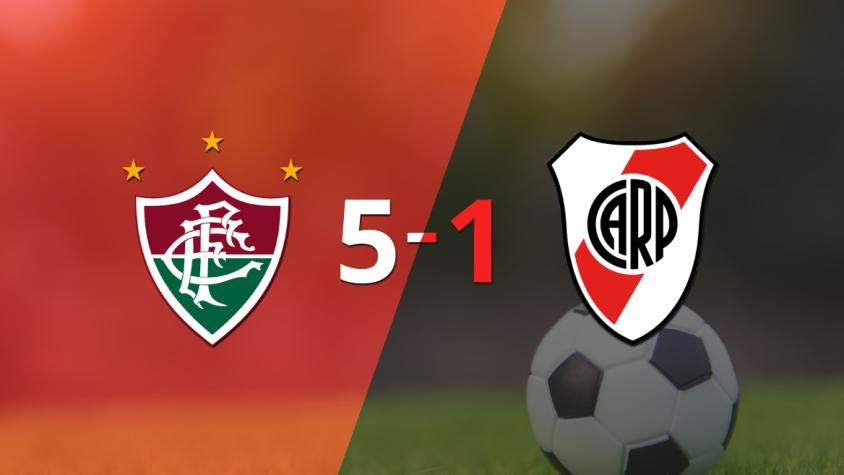 Goleada de Fluminense a River Plate con hat-trick de Germán Cano Goleada de Fluminense a River Plate con hat-trick de Germán Cano