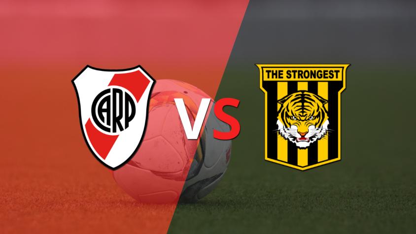 Victoria parcial 2 a 0 de River Plate sobre The Strongest