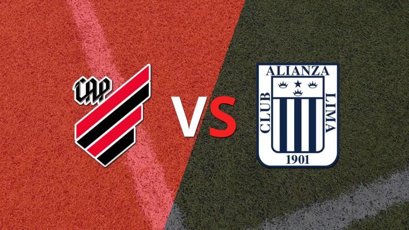 Con dos anotaciones, Athletico Paranaense vence a Alianza Lima