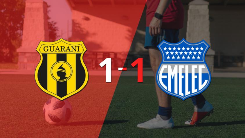 Guaraní y Emelec se reparten los puntos y empatan 1-1