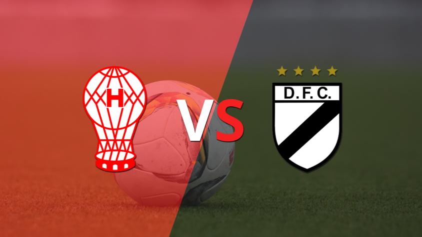 Danubio visita a Huracán por la fecha 3 del grupo B