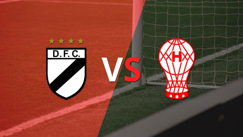 Danubio se adelanta 1 a 0 frente a Huracán