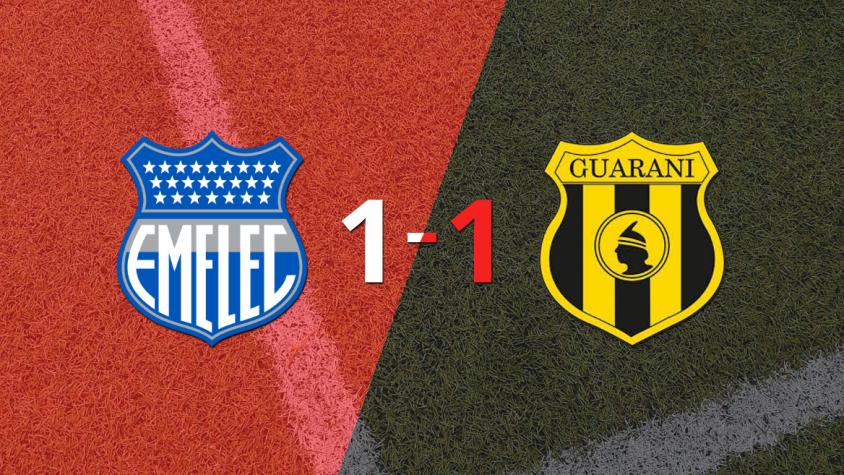 Emelec y Guaraní empataron 1 a 1