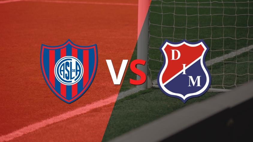 San Lorenzo vence 2 a 0 a Independiente Medellín