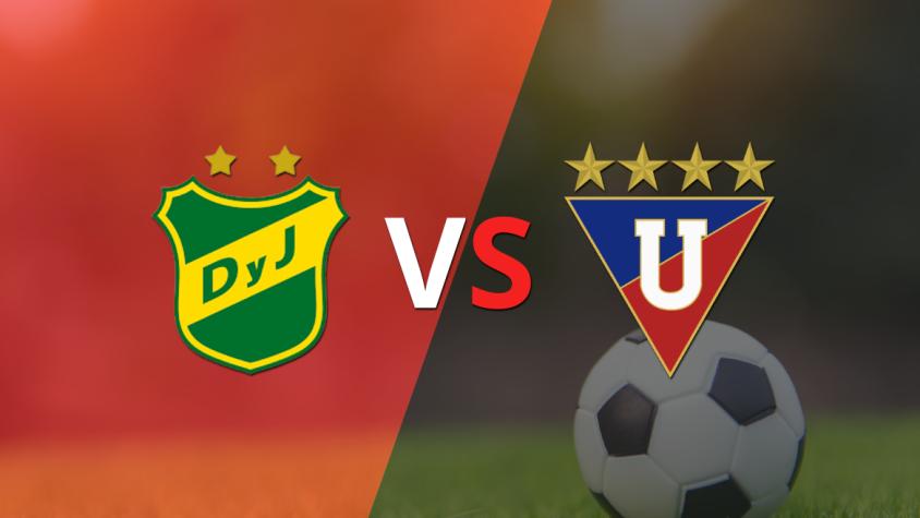 Con un empate en 0, empieza el segundo tiempo entre Defensa y Justicia y Liga de Quito