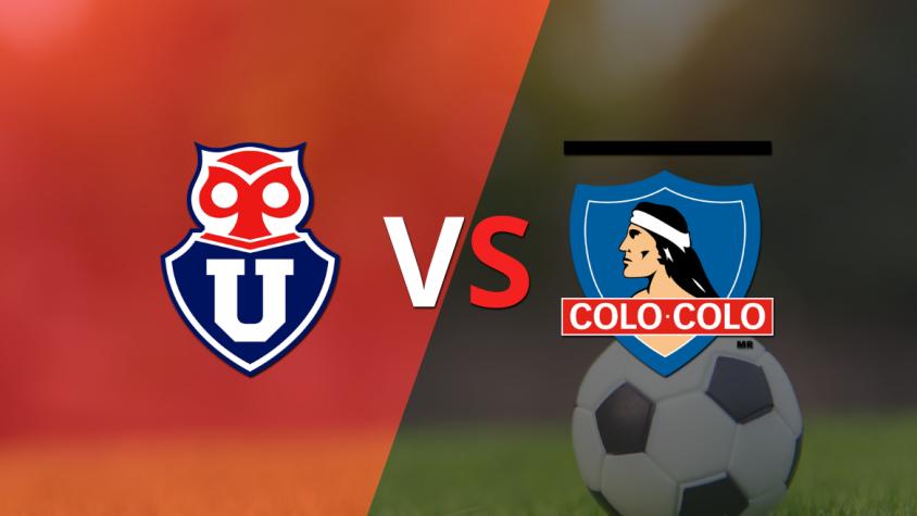 Universidad de Chile y Colo Colo intentan desempatar el duelo en el segundo tiempo