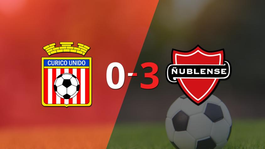 De visitante, Ñublense goleó a Curicó Unido contundentemente 3 a 0
