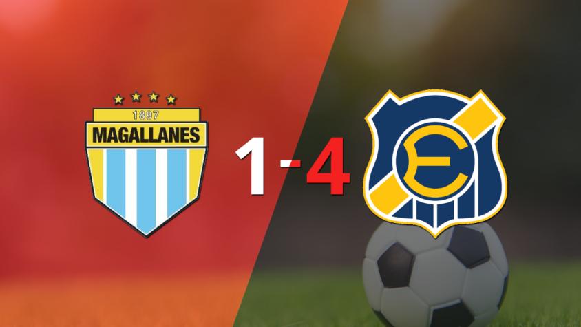 Sebastián Sáez impulsó la victoria de Everton frente a Magallanes con dos goles 