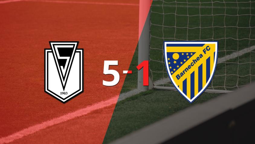 Santiago Morning golea 5-1 a A.C. Barnechea y Oscar Ortega firma doblete 