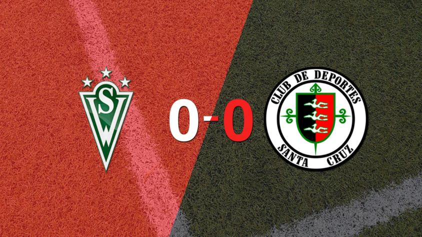 Santiago Wanderers y Dep. Santa Cruz no se sacaron ventaja y terminaron sin goles