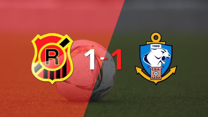 Reparto de puntos en el empate a uno entre Rangers y D. Antofagasta