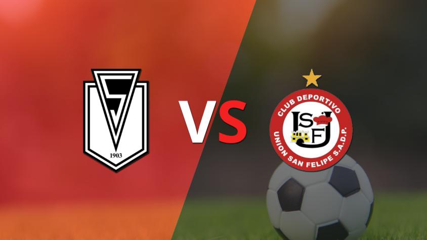 Santiago Morning y U. San Felipe intentan desempatar el duelo en el segundo tiempo