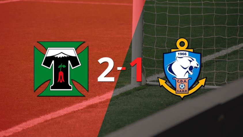 Victoria de Deportes Temuco sobre D. Antofagasta por 2-1