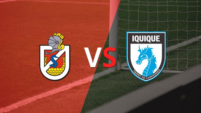 Se juega el segundo tiempo del empate en 0 entre D. La Serena y Deportes Iquique