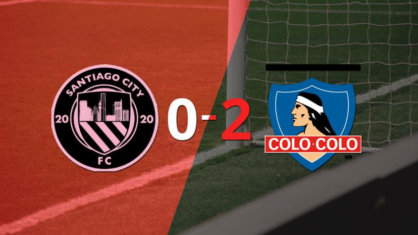 Colo Colo, de visitante, derrotó 2-0 a Santiago City