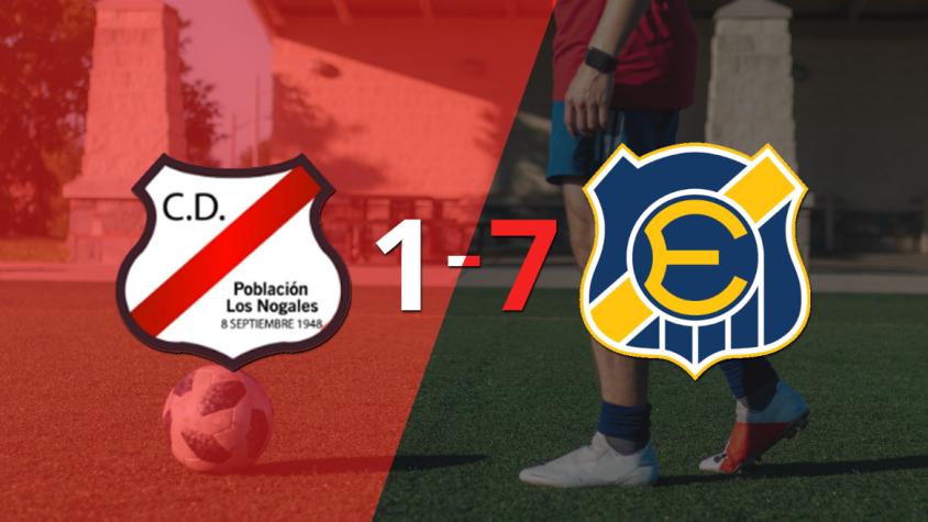 Everton arrasó de visita a Población Nogales