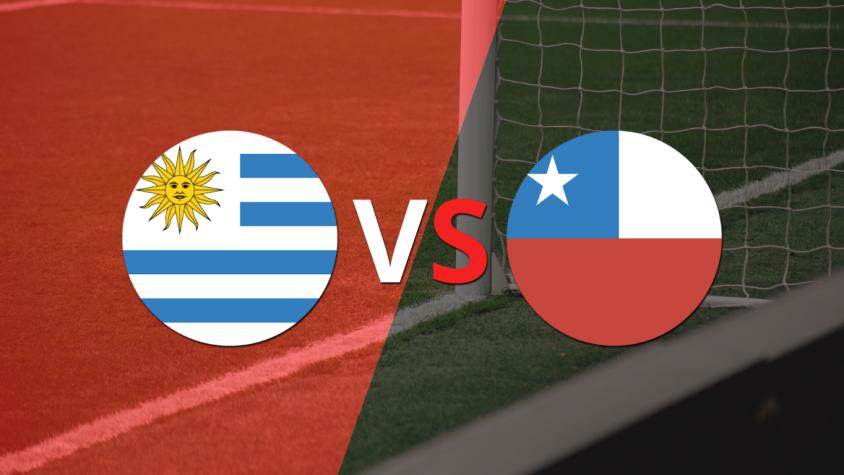Uruguay y Chile se miden por primera vez en el campeonato