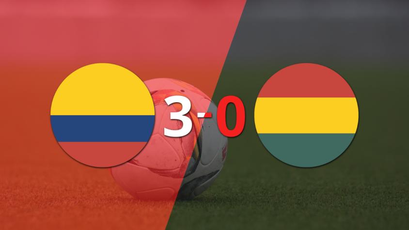 Bolivia fue superado fácilmente y cayó 3-0 contra Colombia