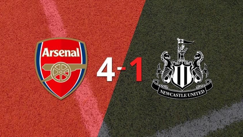 Newcastle United se fue goleado 4-1 en su visita a Arsenal
