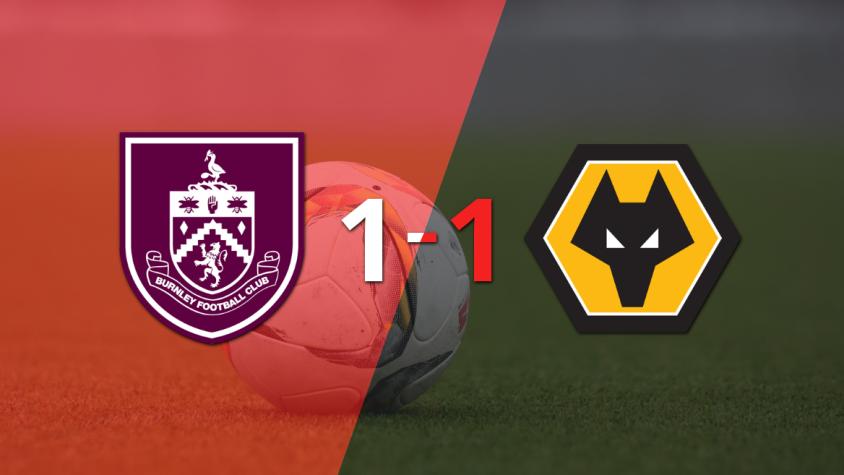 Reparto de puntos en el empate a uno entre Burnley y Wolverhampton