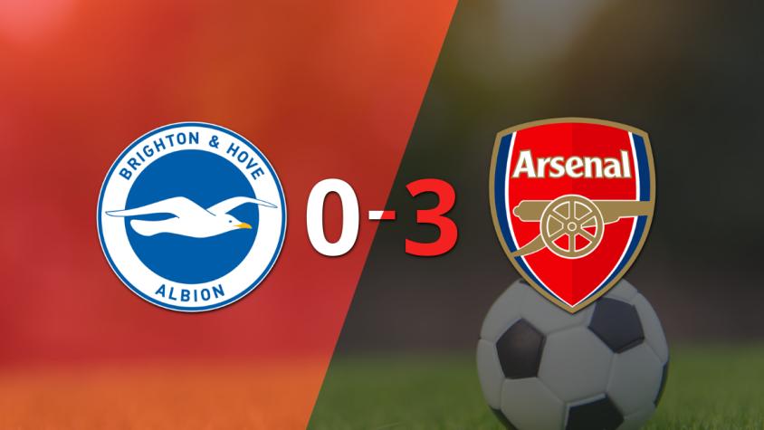 De visitante, Arsenal goleó a Brighton and Hove contundentemente 3 a 0