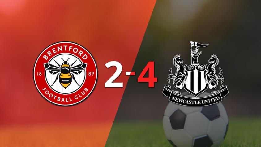 Brentford no pudo evitar la derrota y cayó 4 a 2 ante Newcastle United
