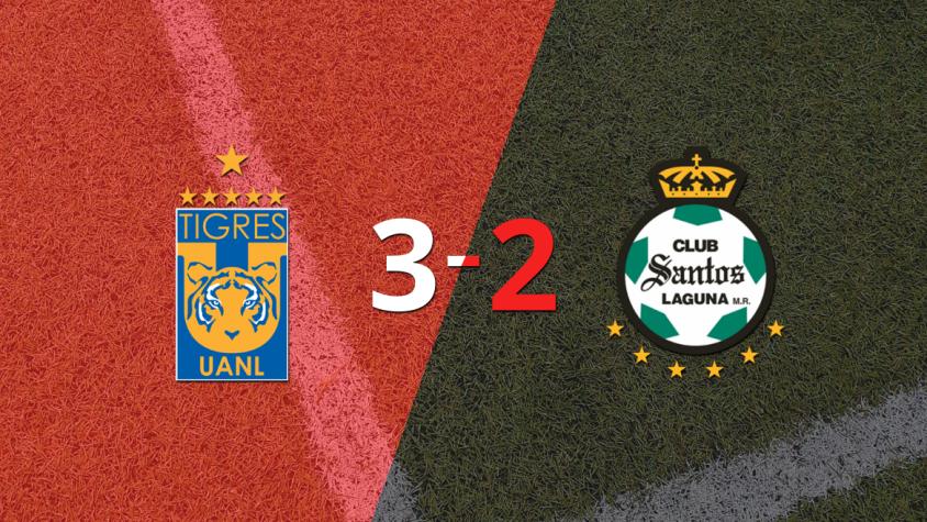 Juan Pablo Vigón anota doblete en la victoria por 3 a 2 de Tigres sobre Santos Laguna