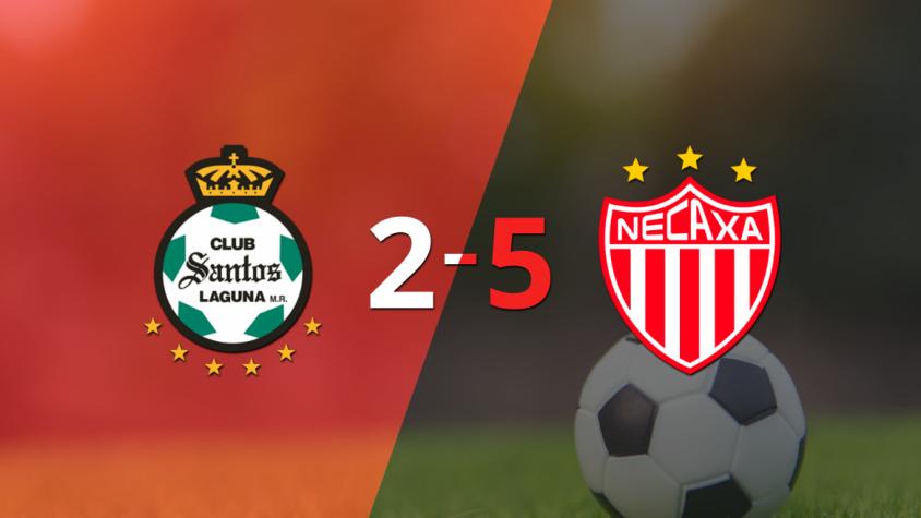 Doblete de Alejandro Andrade Rivera en la goleada de Necaxa frente a Santos Laguna Doblete de Alejandro Andrade Rivera en la goleada de Necaxa frente a Santos Laguna