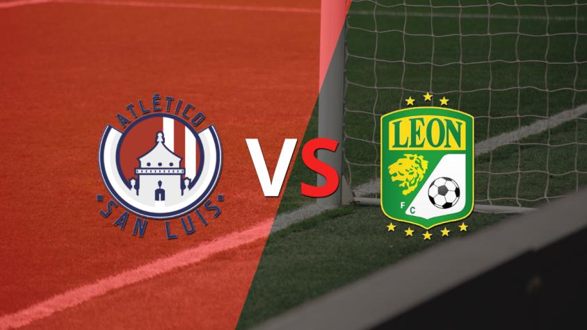 Se enfrentan Atl. de San Luis y León por la play In 1 Se enfrentan Atl. de San Luis y León por la play In 1