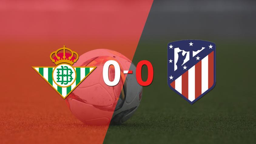 Cero a cero terminó el partido entre Betis y Atlético de Madrid