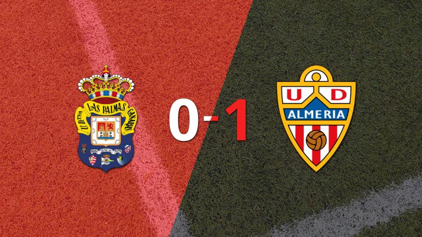 Almería ganó por 1-0 a UD Las Palmas con el gol de Léo Baptistão