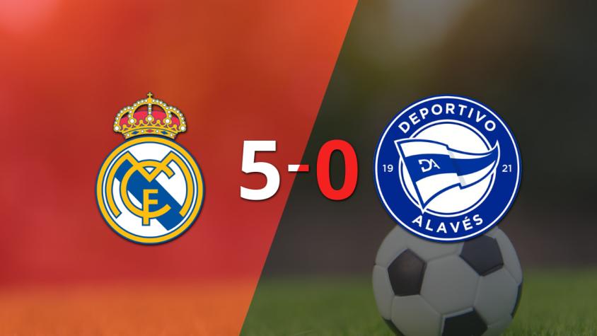 Vinicius Júnior impulsó la victoria de Real Madrid frente a Alavés con dos goles 