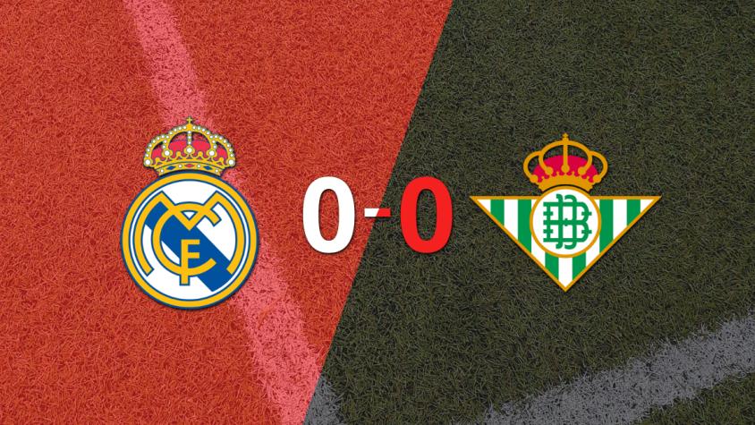 Real Madrid y Betis no se sacaron ventaja y terminaron sin goles